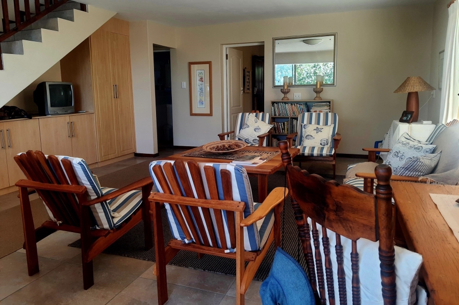 4 Bedroom Property for Sale in Boggomsbaai Western Cape